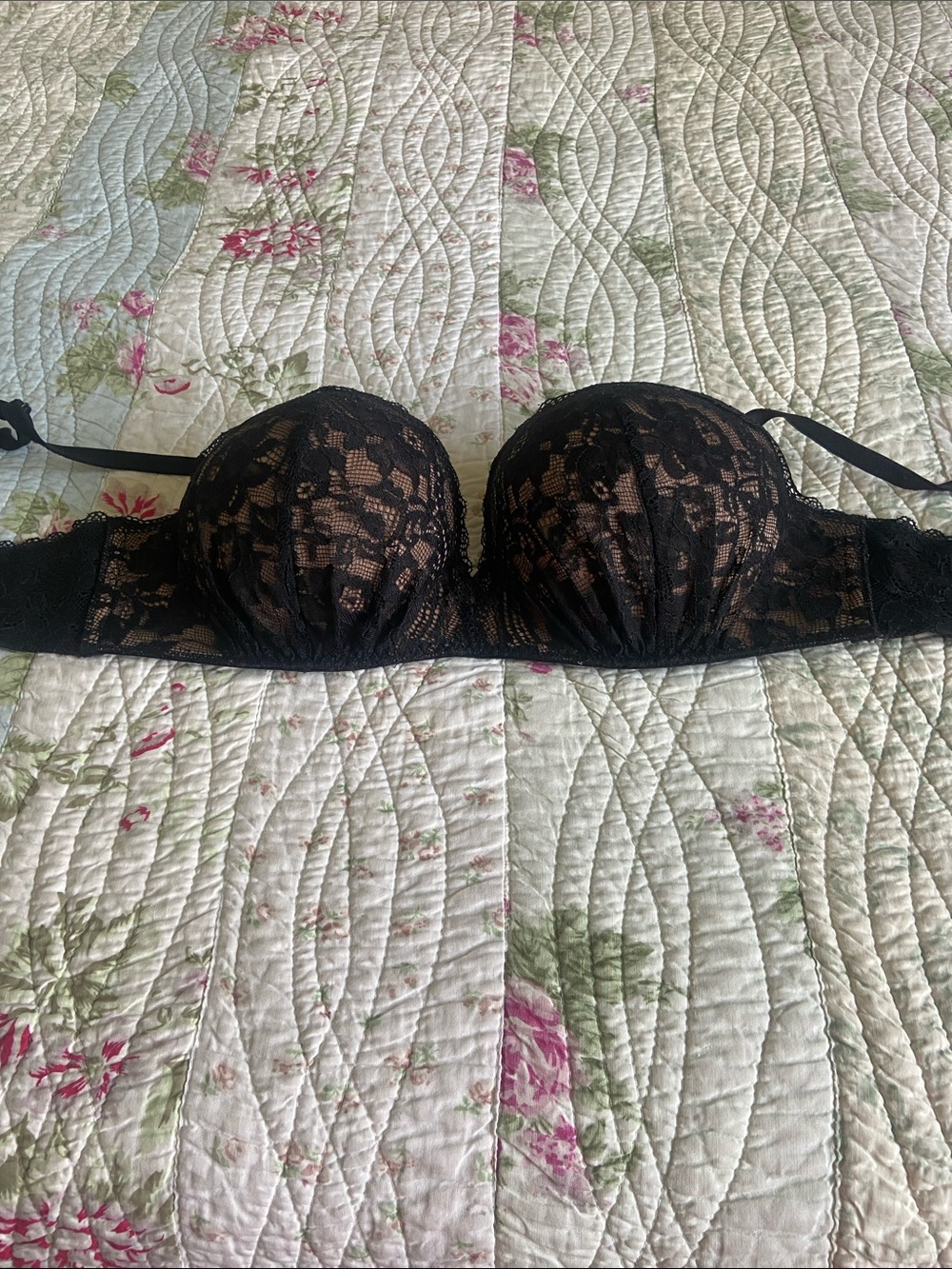 Victoria's Secret Black Lace Strapless Push-Up Bra